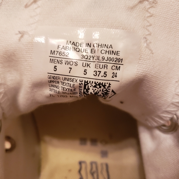 Converse - Picture 4 of 4